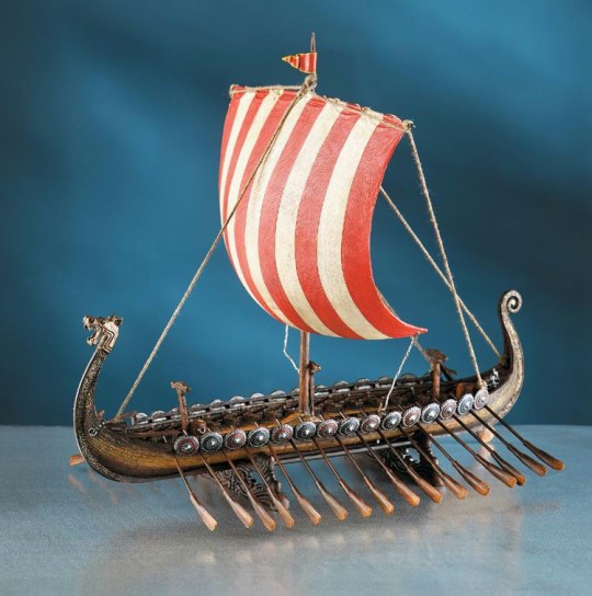 vikingship